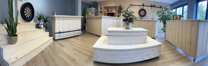 Showroom Steigerhouten Meubelen Leiden