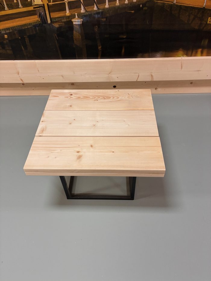 Bijzettafel