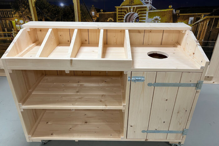 Steigerhouten Bestekwagen