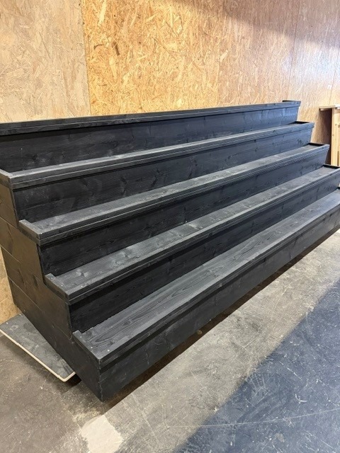 Presentatietrap 300 cm – Zwart – Direct leverbaar - Afbeelding 2